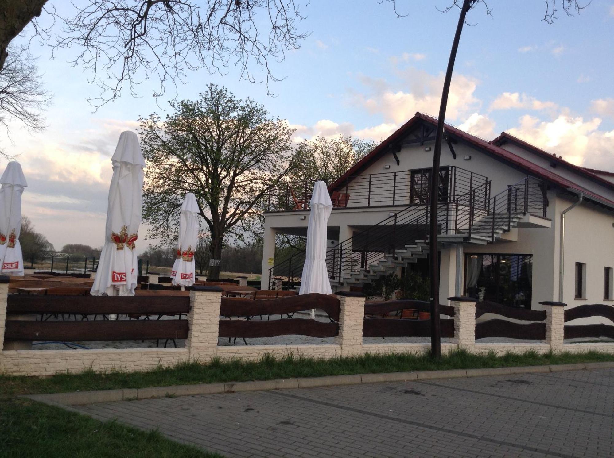 Pod Kotwica Bed & Breakfast Nowa Sol Exterior photo